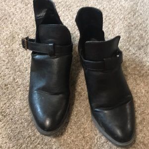 Mossimo Low Heel Slip On Boots
